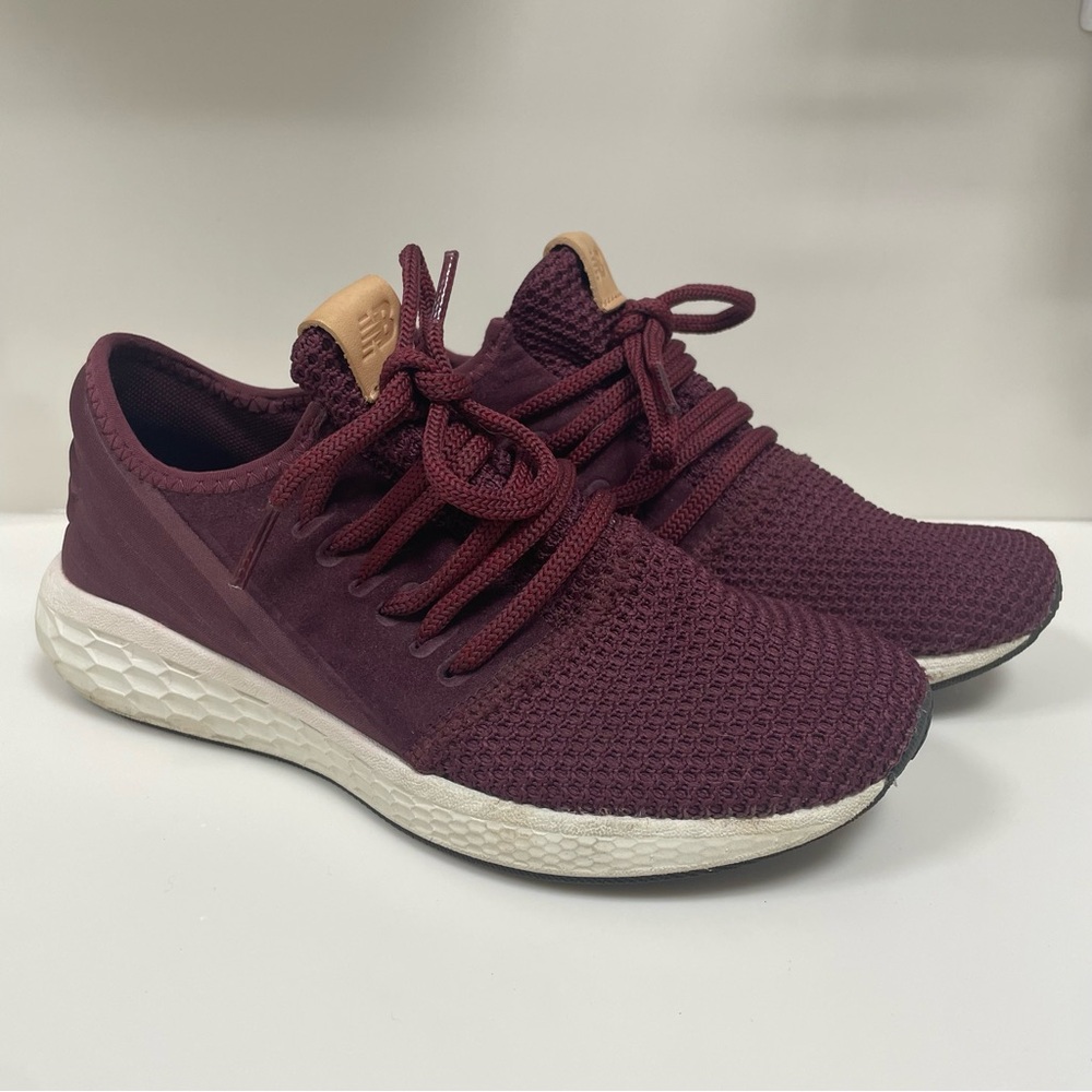 New Balance WCRZDSB2 Women's Sneakers Burgundy size 7